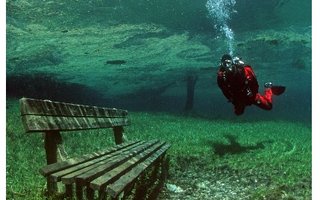 Vedenalainen Itävalta | luontokuvia veden alta