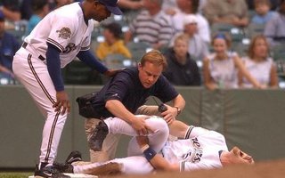 Worst Sports Injuries | These are examples of sport injuries that makes You to shudder, to blind eye or (and) to turn your head to the other side. Warning! This is not NSFW gallery, but some images are very disturbing!