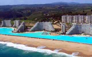 The Most Incredible Pools in the World | Some pools absolutely blow you away with their aesthetics. Sometimes I ask myself what they were thinking of, and on what drugs these designers were when they create pools like this?
