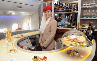 Airbus A380 | Nyt on luksusta, kyllä viihtyy.