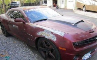 Brand New Camaro SS unkyard condition | SS model has bring to junkyard condition with speed-rusted details. Under the hood there is 1.000HP supercharged engine for the price of $150.000…