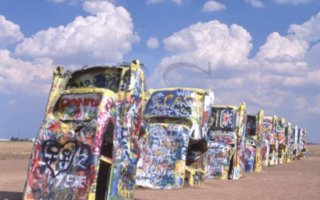 Top 10 Roadside Attractions in USA | There is a sense of humour around every corner when you are driving in America. How else to explain those wacky, way-out-in-left-field roadside attractions you will stumble upon? Muffler men, mystery spots and antigravity hills are just the beginning. 