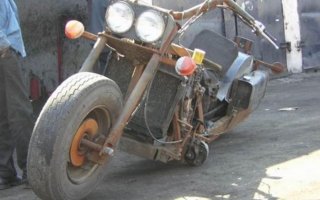 Homemade Badass Bike | Come the apocalypse he would be a good guy to know…..or if you were making another Mad Max film?