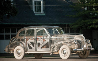 Pontiac made of Plexiglass-Ghost Car | Unveiled at the General Motors Highways and Horizons pavilion at the 1939-40 World’s Fair in New York, the Pontiac ‘Ghost Car’ was built on the chassis of a 1939 Pontiac Deluxe Six.