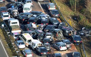 50 auton ketjukolari Saksassa