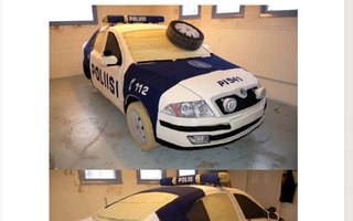 Urakka | nainen virkannu poliisiauton!