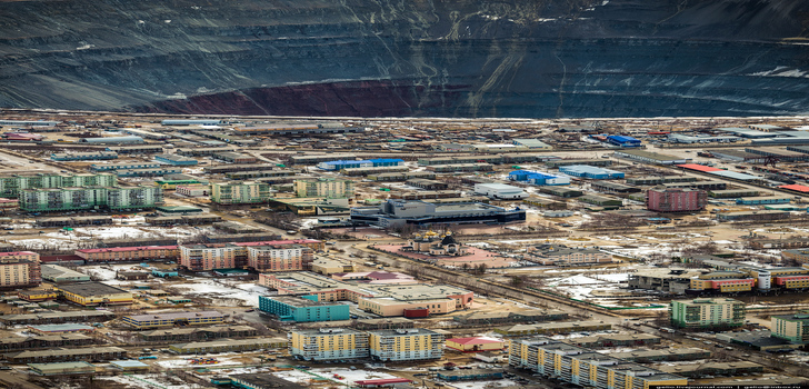 Venäjän Mirin timanttikaivos | Kuvagalleria siperian timanttikaivoksesta sekä sen läheisestä kaupungista Mirnyistä